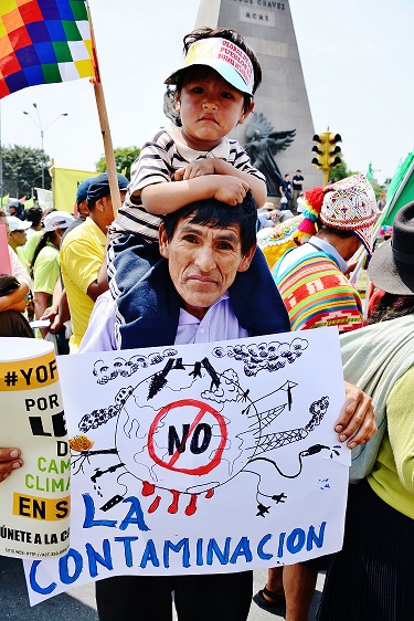 Marcha contra las mentiras de la COP 20 en Perú
